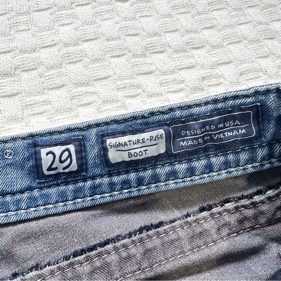 Miss Me Womens Size 29 Signature Rise Boot Cut Jeans Embellished Back Pockets - Picture 8 of 14